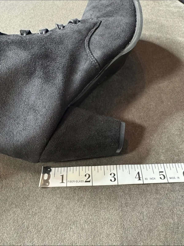 Tall Black Faux Suede Lace-Up Women’s Boots Gothic Size 8.5 (41) NEW - Image 8