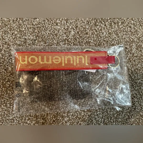 NWT Lululemon Lunar New Year Never Lost Keychain *Metallic Wordmark - Oxford Red - Image 4
