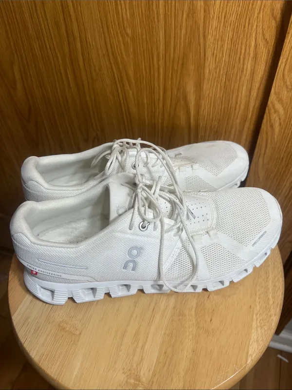On Running Women's White Athletic Lace-Up Sneakers - Image 4