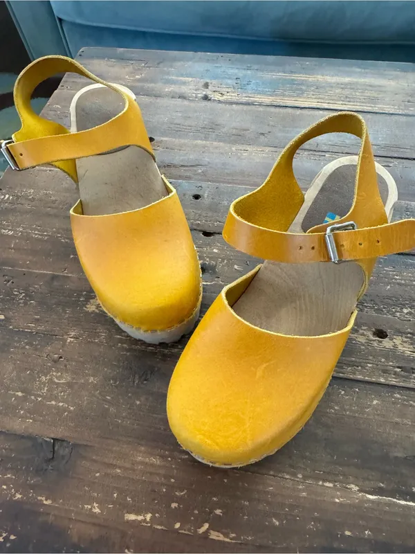 MIA Women's Abba Clog-Inspired Sandal - Image 3