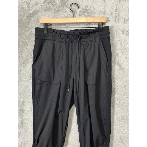 Lululemon Beyond the Studio Joggers Black‎ Size 10 Athletic Athleisure Work Out - Image 5