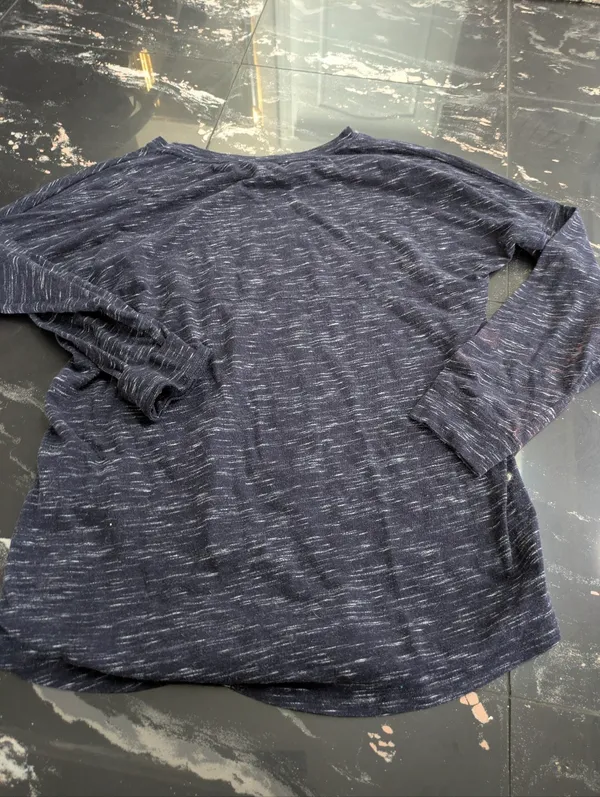 Victoria's Secret PINK Gray Long Sleeve Thin Sweatshirt Size M - Image 2