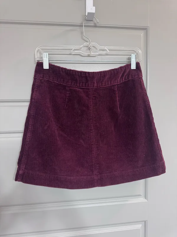 Maroon Abercrombie Skirt Corduroy - Image 3