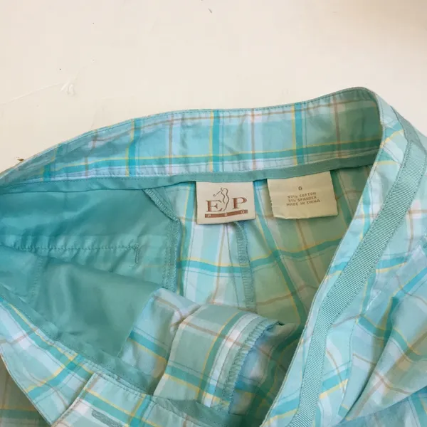 FINAL MARKDOWN Ladies ep pro golf shorts 6 - Image 4