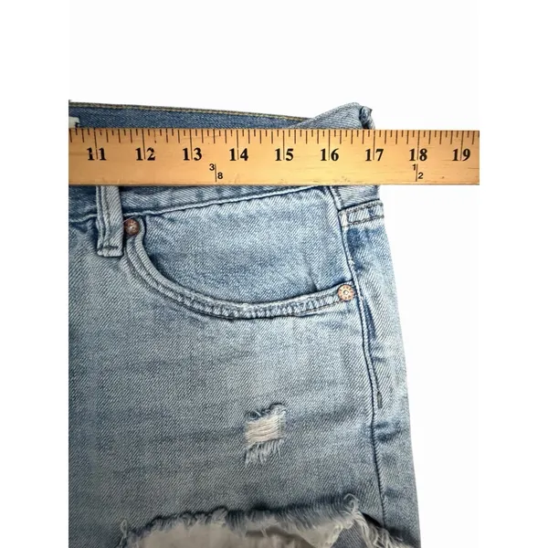 We The Free Shorts Free People 31 Distressed Cutoff Denim High Button Fly CC13-3 - Image 4