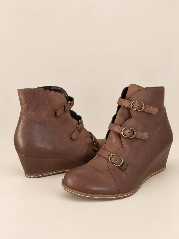 Franco Sarto brown ankle booties  - Image 4