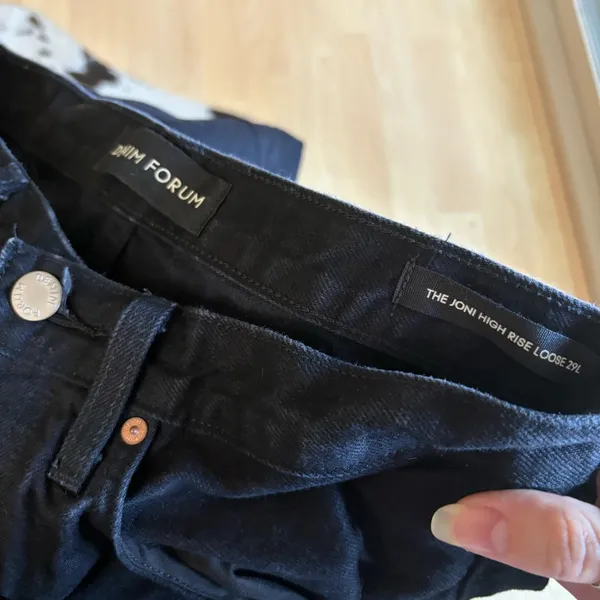 DENIM FORUM ARITZIA The Joni High Rise Loose Jeans Black‎ Size 28 - Image 2