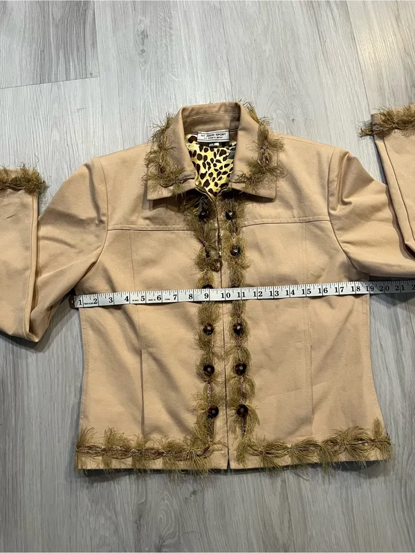 St. John by Marie Gray Beige
Collared Full‎ Zip Jacket Size S - Image 11