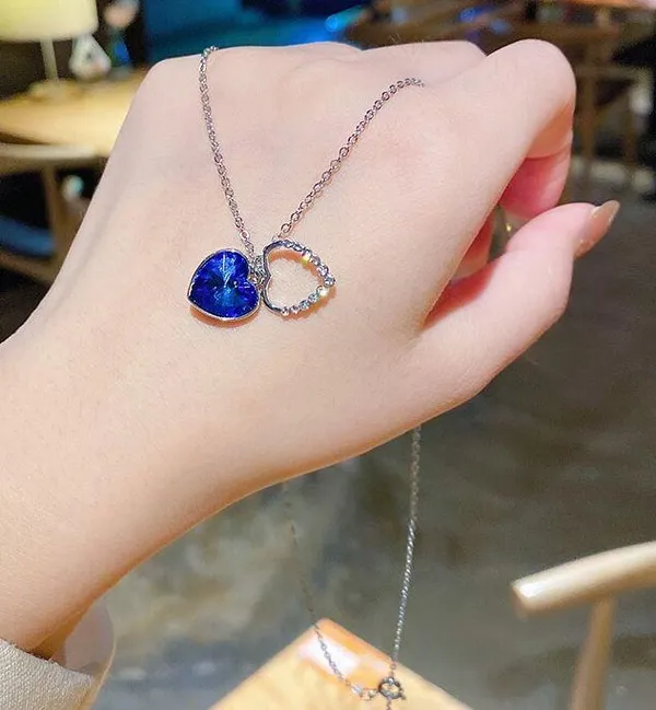 Women's Blue Crystal Love Heart Pendant Necklace - Image 5