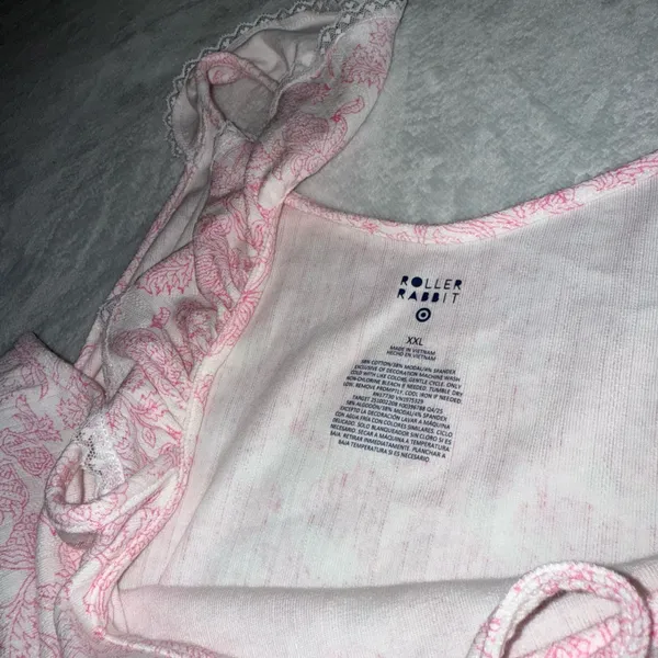Roller Rabbit x Target Sketched Floral Pointelle Tank Top & Shorts Pajama Set in Pink size XXL - Image 5