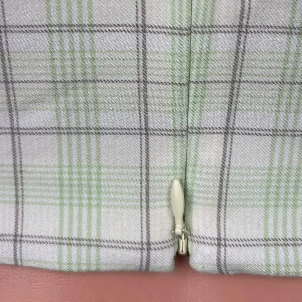 NEW Aritzia Sunday Best Tatiana Lola Green Plaid Slit Straight Mini Skirt Size 2 - Image 6
