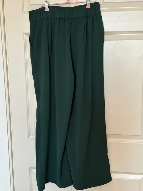 Women's High Waisted Dark Green Wide Leg Pants Double Button Pleated Dress - Image 3