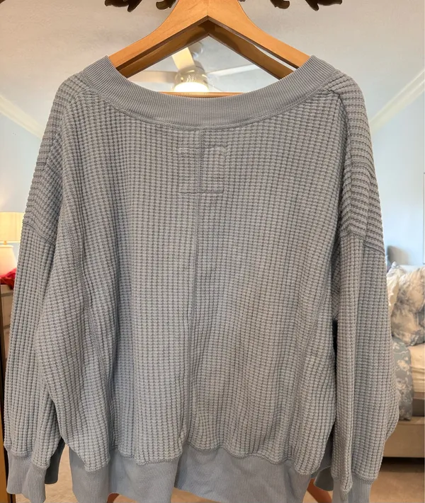 American Eagle Big Hug Waffle Sweatshirt - Image 4