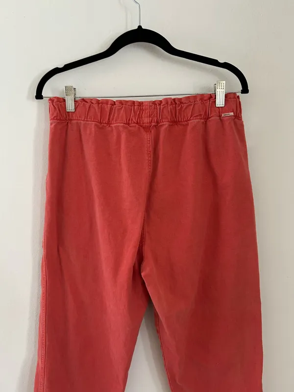 Mother The Springy Ankle Elastic Waist Jeans in a hot coral pink size 33 - Image 6