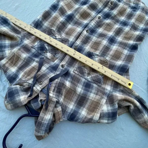 Carhartt size S. (4/6) flannel button up hoodie. - Image 9