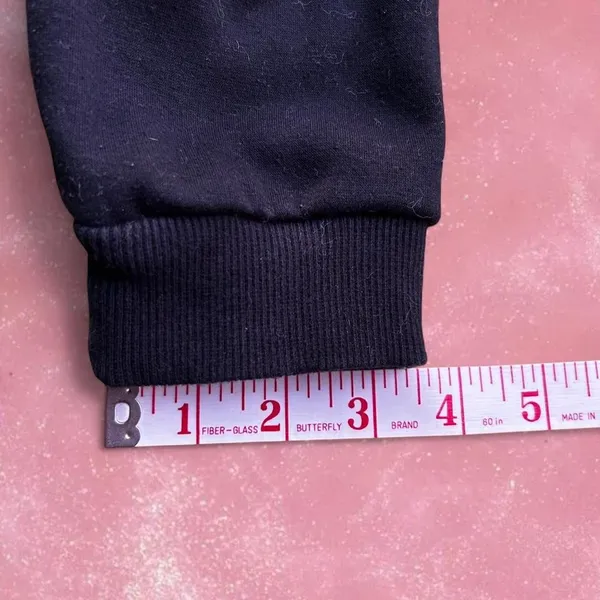 Guess hoodie with white logo - Image 5