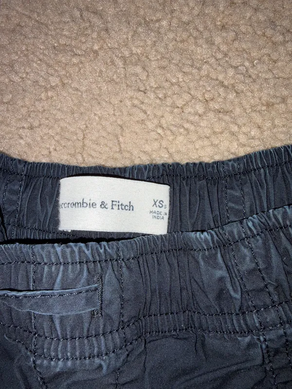 Abercombie Cargo Pants - Image 3