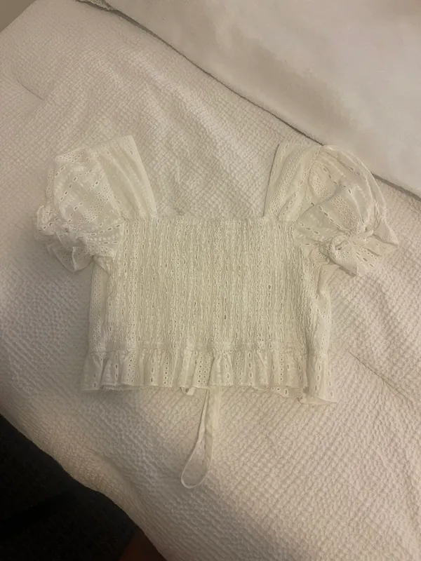 Romwe White Top - Image 2