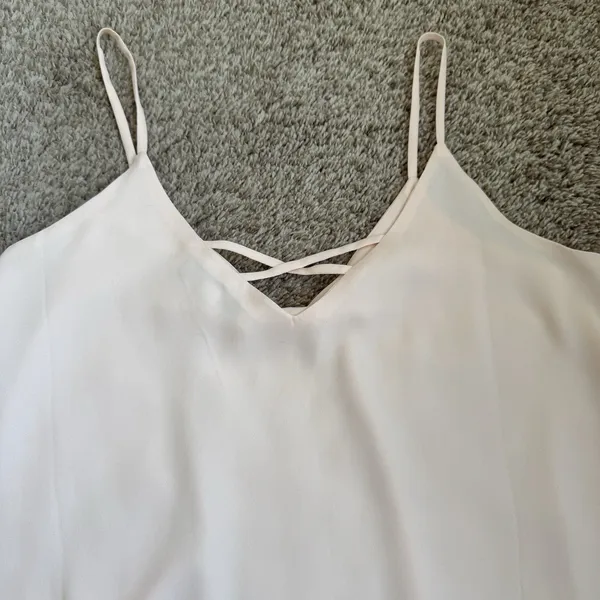 Source Unknown Light Pink Spaghetti Strap V-Neck Ruffle Tiered Dressy Tank Top Summer Sz Small - Image 2
