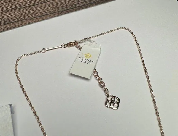 Kendra Scott Mabel Light Blue Rose Gold Tone Necklace Adjustable Length NWT - Image 3