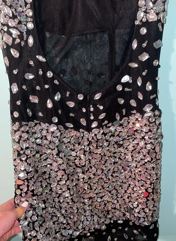 Boutique Beaded Semi Formal / Homecoming Dress - Image 4