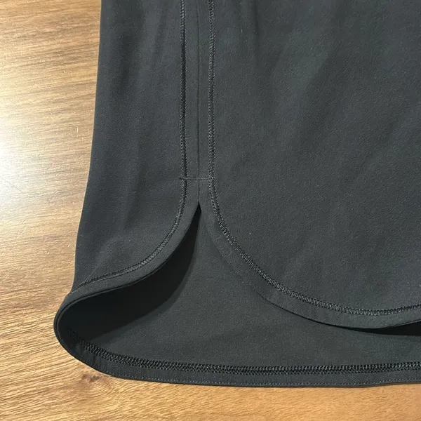 Lululemon On The Fly Woven Skirt Size 4 Cinch Waist Black - Image 6