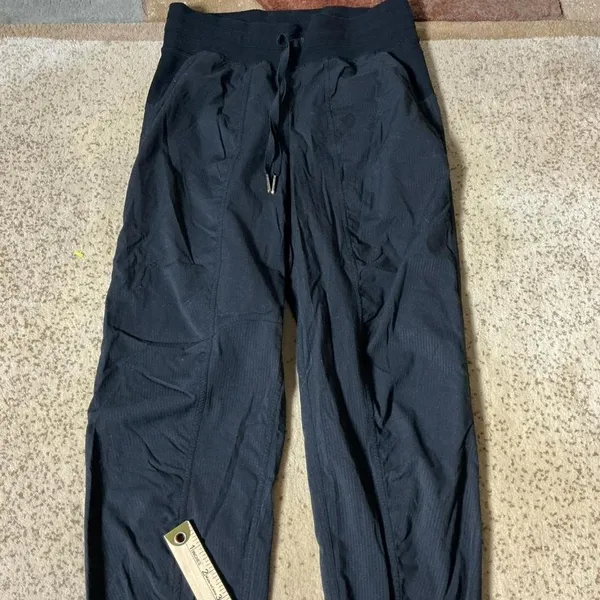 Lululemon‎ Dance Studio Jogger Black Women Sz 4 Ribbed Waistband Activewear Yoga - Image 3