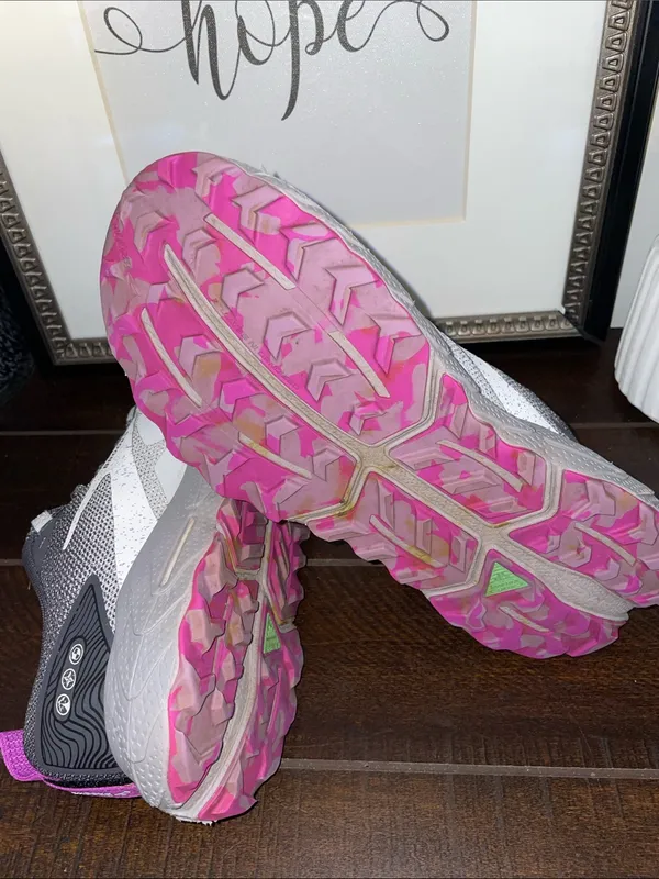 Brooks Cascadia 17 Trail Running Shoes Size 8 Oyster/Blackened Pearl/ Purple - Image 12