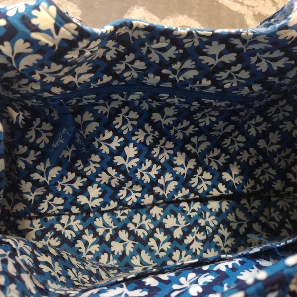 Vera Bradley large hobo blue lagoon purse - Image 3