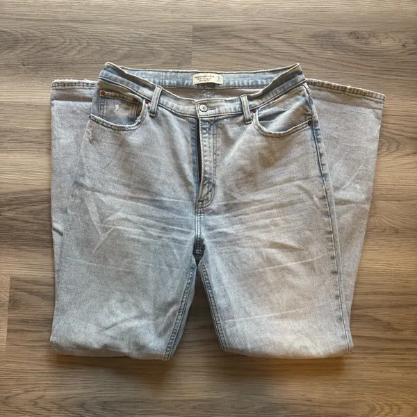 Abercrombie & Fitch 90s Slim Straight Ultra High Rise Womens Size 31/12R - Image 7