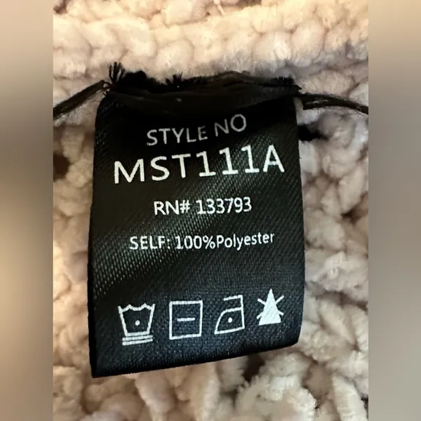 POL soft chunky style knitted sweater Grey Size Medium - Image 7