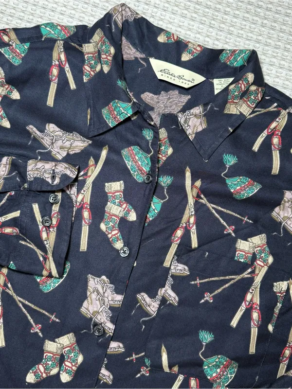 Eddie Bauer Button Down Shirt XLarge Skiing Hiking Winter Print Blue Vintage - Image 2
