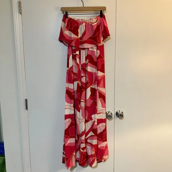 Japna | NWT Woman's Pink Red Abstract Floral Strapless Ruffle Maxi Dress, Size S - Image 3