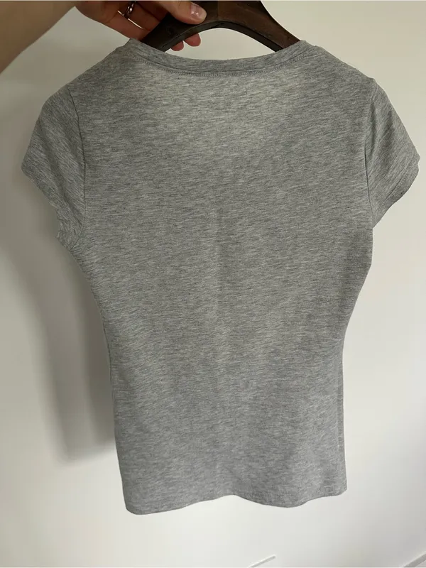 No Boundaries Sister Squad Gray Crewneck Cotton Tee XS - Image 6