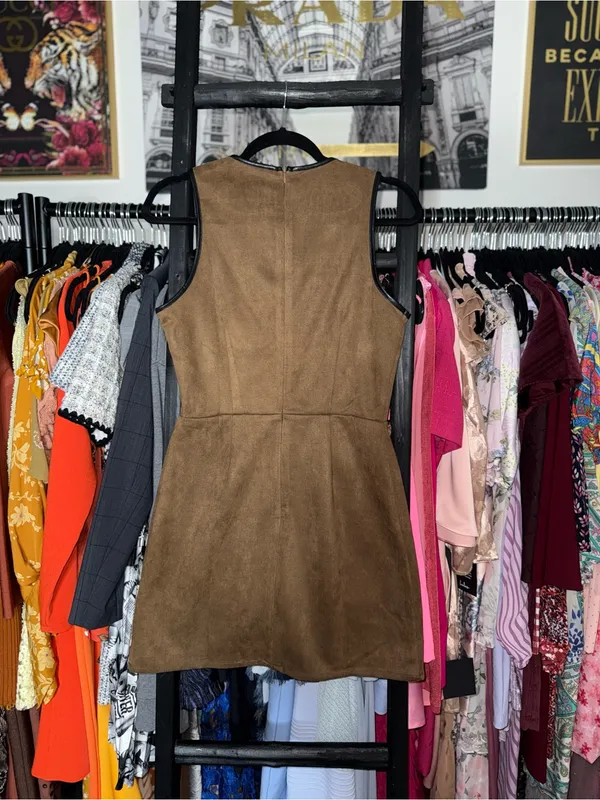 Flat White Faux Suede Bow Trim Sleeveless Mini Dress Brown Womens Small EUC - Image 12
