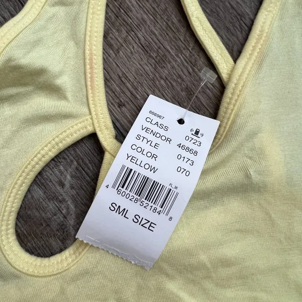 NWT Pacsun yellow crop top size small‎ - Image 6