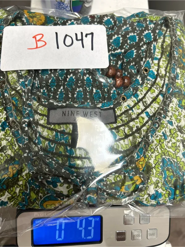 Boho Paisley Peasant Top in Green - Women - Image 10
