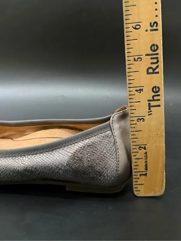 VIONIC Minna Ballet Flats in Pewter Metallic Gray Snake Print Cap Toe Size 6 - Image 12