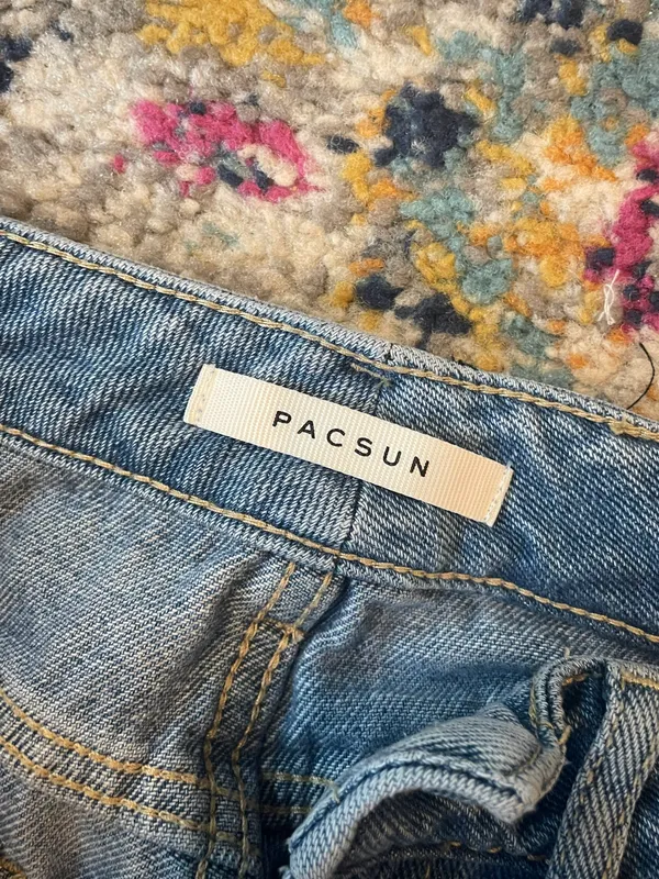 PacSun Flower Jeans - Image 2