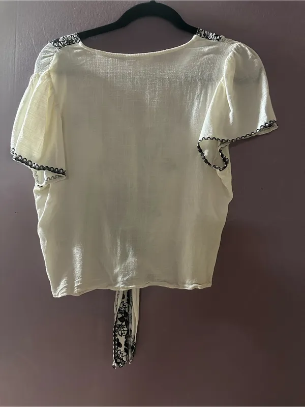 Max Studio Cream Short-Sleeve Tie-Front Blouse with Black Floral Embroidery - Image 3