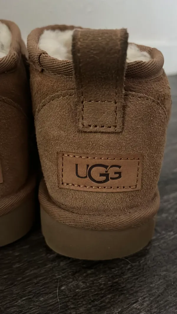 Mini UGG Slippers Women’s Chestnut - Image 3