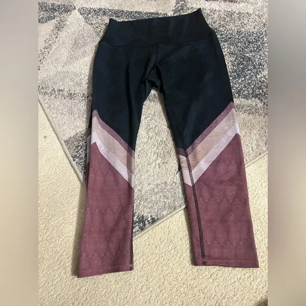 Alo leggings small‎ - Image 4
