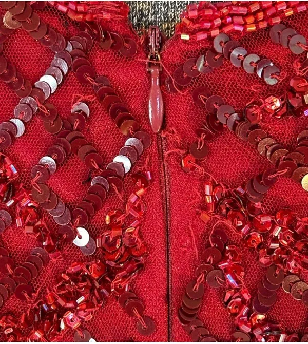 Red Gown - Image 8