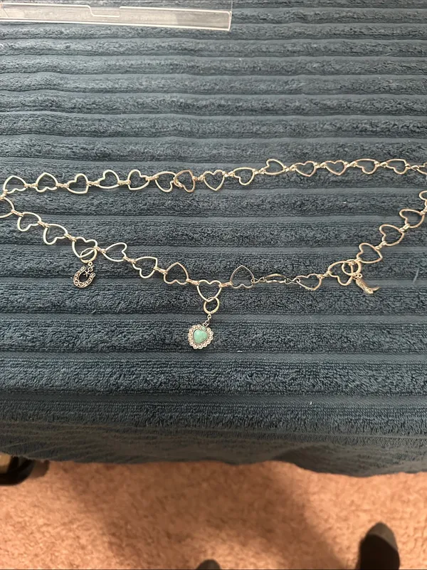 Art Class Silver Heart Link ladies belt with Turquoise Charms Sz M NWT - Image 5