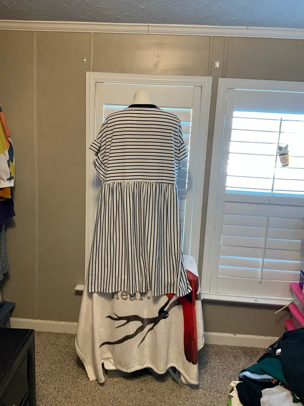 Shein Dress - Image 4