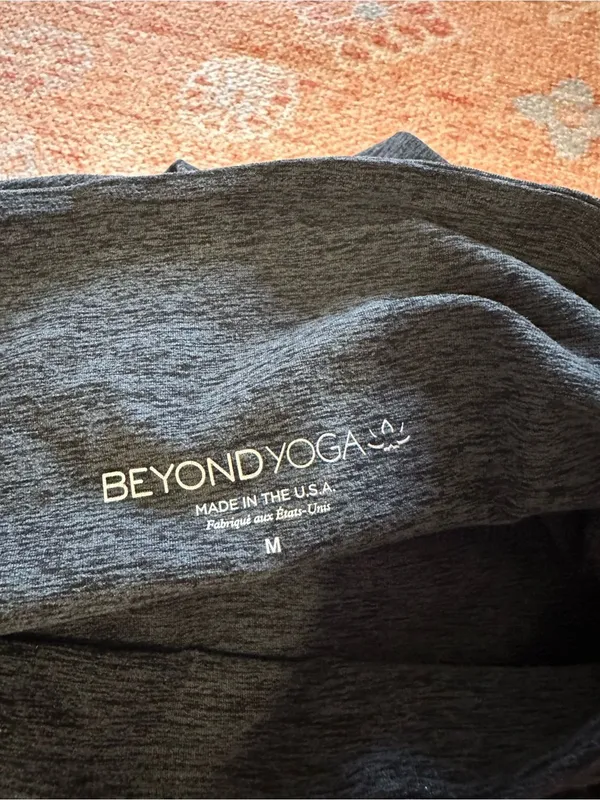 Beyond Yoga Spacedye Leggings charcoal grey size medium yoga Pilates workout - Image 3