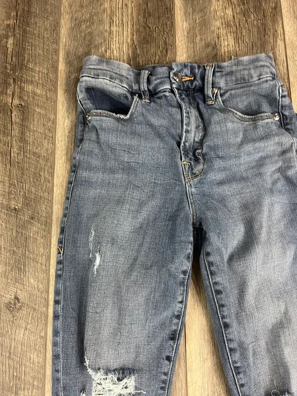 Good American Distressed Jeans - Image 6
