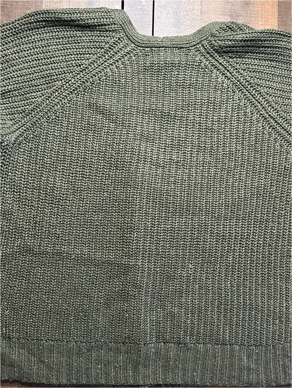 Universal Threads Cozy Olive Green Chunky Knit Cardigan, Size Small - Image 11