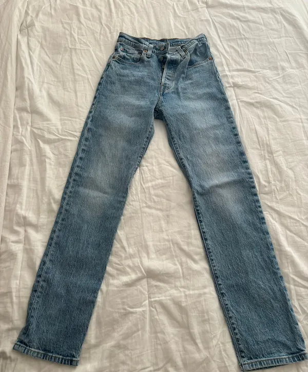 Levi's 501 High-Rise Straight-Leg Jeans - Image 2