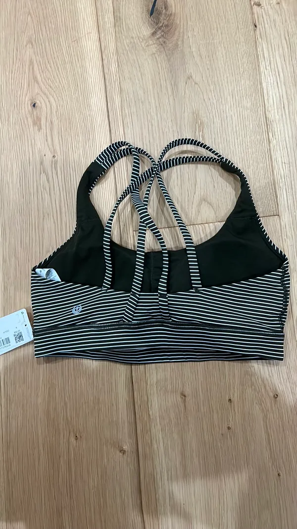 Lululemon Racerback dark green striped size 6 sports bra with removable pads - Image 5